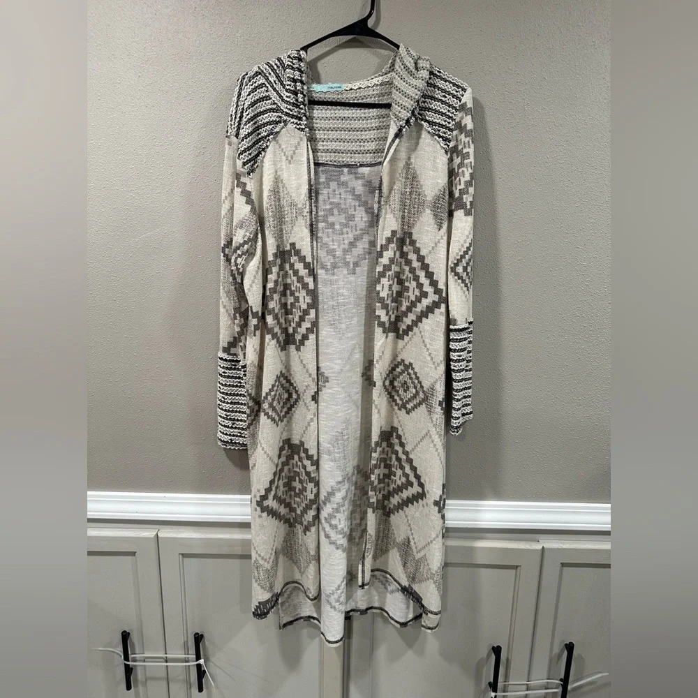 🔴Geometric Patterned Long Cardigan - Picture 2 of 5